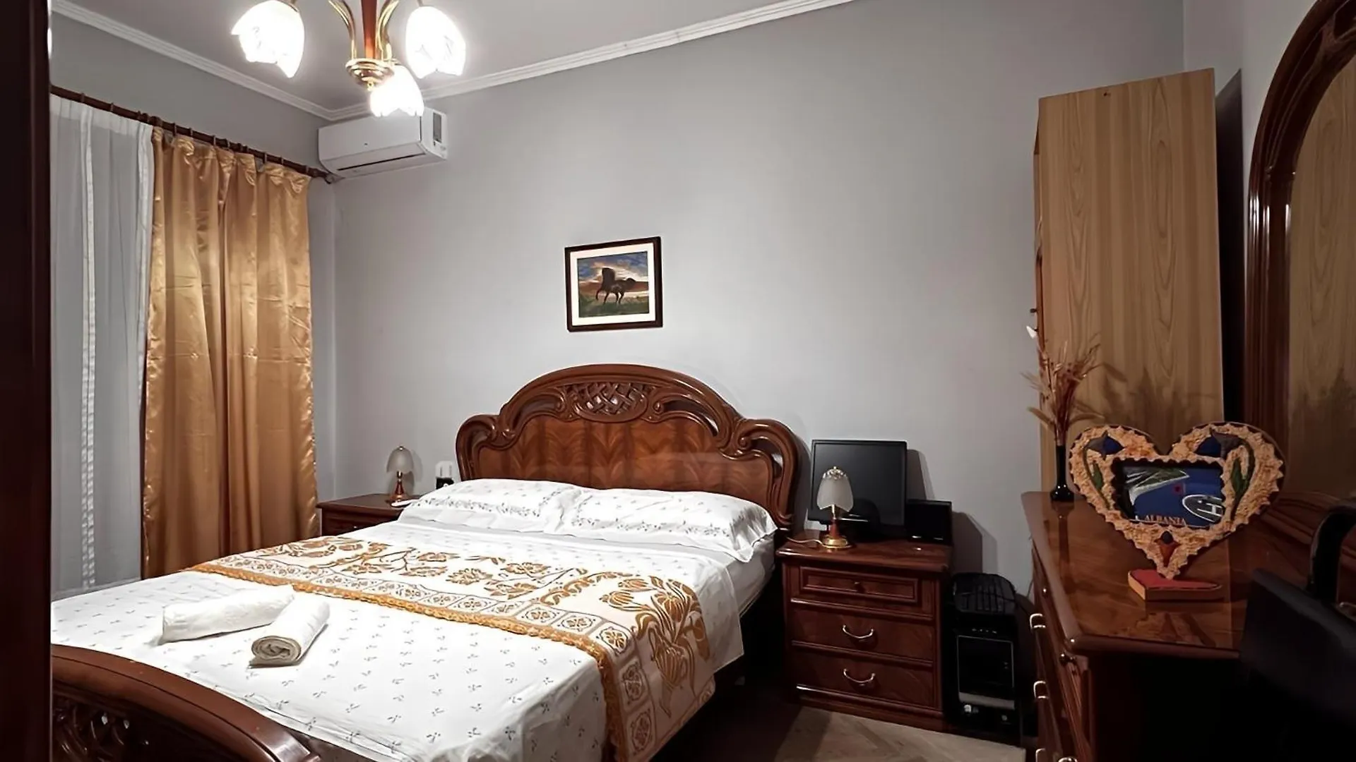 Ela Guest House Vlore 0*,  Albania